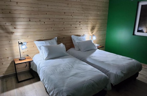 Charchilla Bed & Breakfast | Chambres Jura Sud