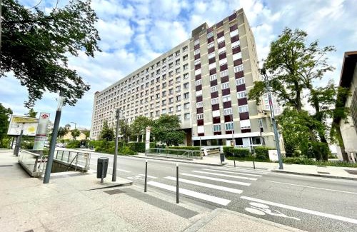 Leon Blum - Bon Coin House | Chambres privées en colocations villeurbanne cusset