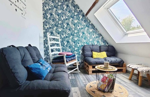 Wormhout Bed & Breakfast | Chambres vue sur le Mont Cassel, Entourée D'animaux de la Ferme et D'un Étang !