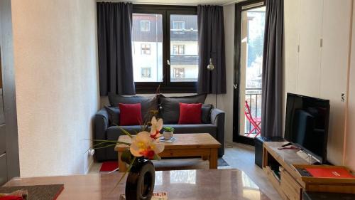 Chamonix City Centre Apartment | Chamois de Chamonix, Confortable 2 pièces, balcon, parking gratuit