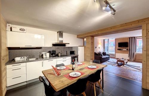 Chamonix City Centre Apartment | Chamonix centre: Appartement 2 chambres, terrasse, 4-6 pers, proche commerces - FR-1-507-16