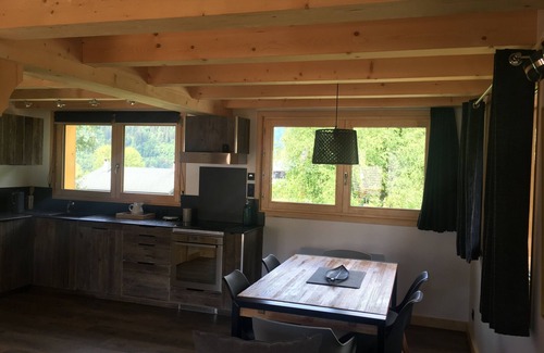 Les Houches Ski Chalet | Chamonix Valley Chalet Quartz new and cosy