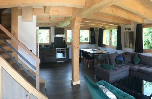 Les Houches Ski Chalet | Chamonix Valley Chalet Quartz new and cosy
