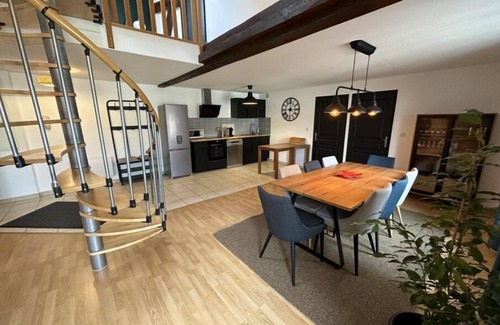 Fontaine-sur-Ay Apartment | Champagne BNB - Le Duplex