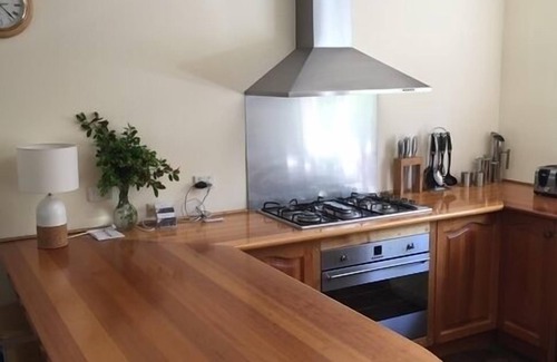Sorrento House | Champagne Decking Sorrento a few minutes walk to town and beaches