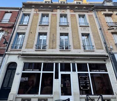 Epernay Apartment | Champagne Haven Elegant Stay in City Center