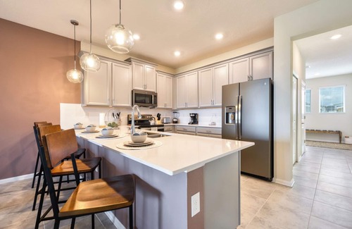 Davenport Apartment | Champions Gate condos by UNE