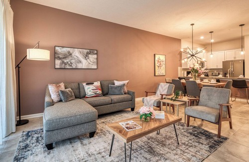 Davenport Apartment | Champions Gate condos by UNE
