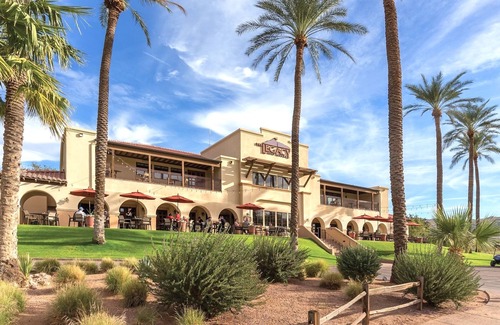 South Mountain Apartment | Championship Golf Course With Pro Shop, South Mountain, Downtown Phoenix!