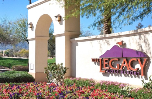 South Mountain Apartment | Championship Golf Course With Pro Shop, South Mountain, Downtown Phoenix!