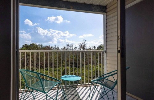 Trailer Estates Apartment | ChampionsWalk 2BD 4 - Two Bedroom Apartment, Sleeps 4