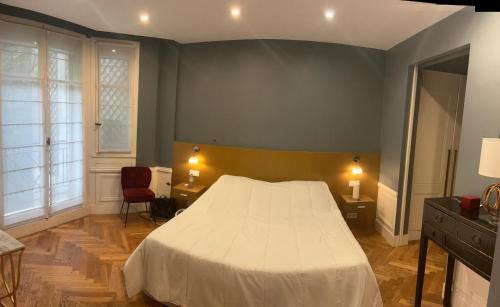 Champs-Elysees Apartment | Champs élysées