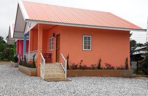 Sangkhla Buri House | Chanakarn Guesthouse Sangkhla Buri