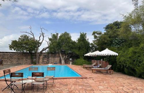 Chandelao Hotel | Chandelao Garh