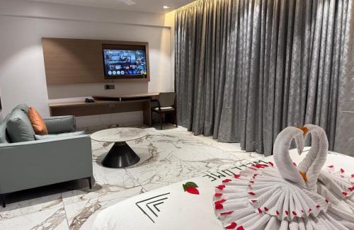 Khed Hotel | Chandi Haveli
