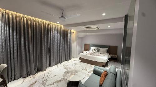 Khed Hotel | Chandi Haveli