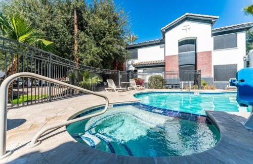 Chandler Apartment | Chandler 2 bd 1 ba apartment Lux2