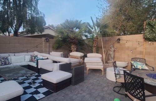 Carino Estates House | Chandler House with Free Heated Pool , Spa , Game Room and Mini Golf !