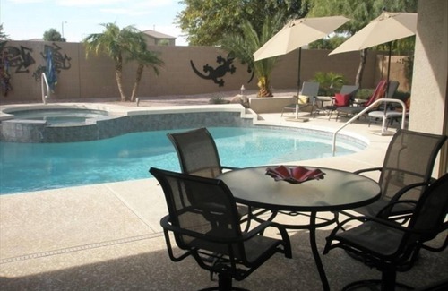 May's Pond House | Chandler Single Family/Heated Pool & Spa/Swim up Bar