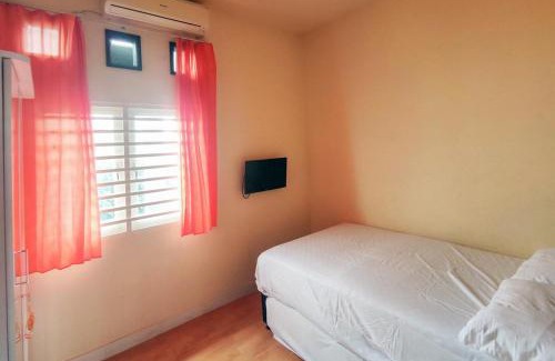 Palu Hotel | Chandra Graha Guesthouse Palu