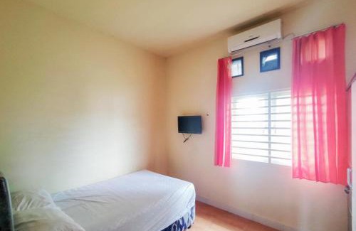 Palu Hotel | Chandra Graha Guesthouse Palu