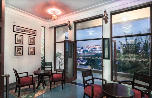 Lake Swaroop Sagar House | Chandralok Villa
