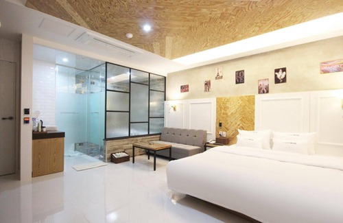 Changwon Hotel | Changwon Bonggok-dong MVG