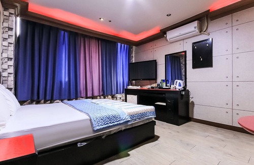 Changwon Hotel | Changwon Bonggokdong Seven