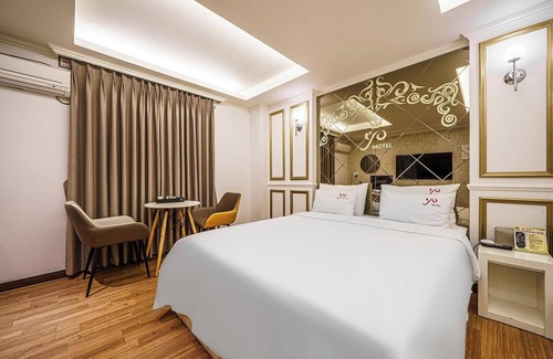 Changwon Hotel | Changwon Myeongseodong YO