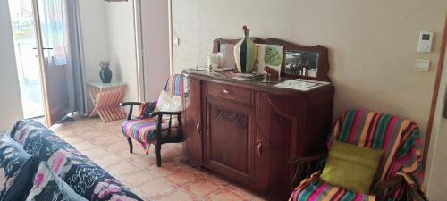Target House | Chante-Cristal