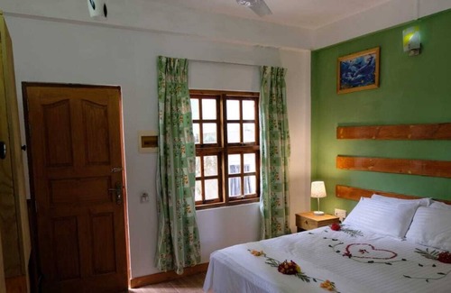 Maafushi Bed & Breakfast | Chao Guesthouse Maafushi - 5 Minutes from Beach