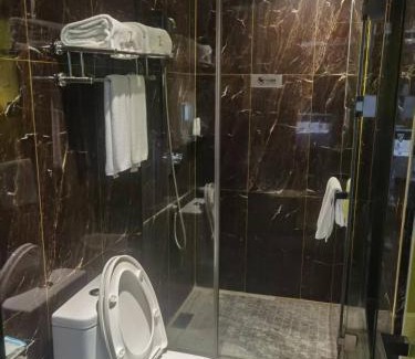 Guangzhou Central Business District Hotel | Chaoman Hotel, Tianhe Sports Center, East Railway Station Subway Station