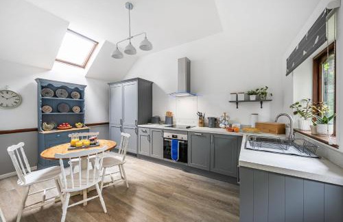 Winterborne Kingston House | Chapel Cottage