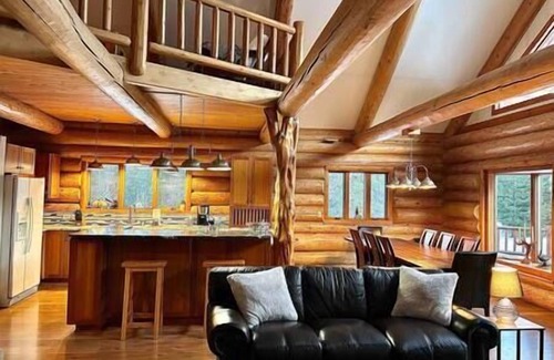 Shingleton House | Chapel Forest Cabin