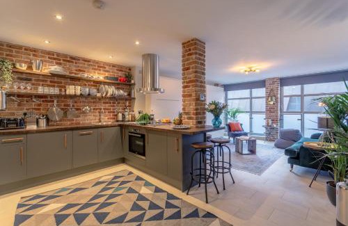 Angel Apartment | Chapel Loft