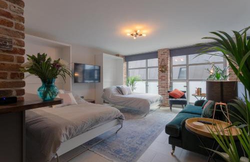 Angel Apartment | Chapel Loft