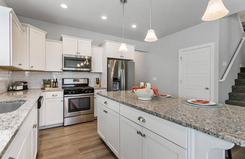 Holland House | Chapel Point | 5 BR | Near Lake Michigan