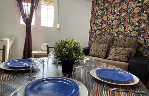 Elda Apartment | Chapi, 41 avenue APTO Fully EQUIPPED 2 ROOMS CITY CENTER