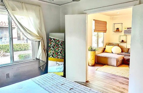 Valley Glen Apartment | Chaplin’s Garden Cottages