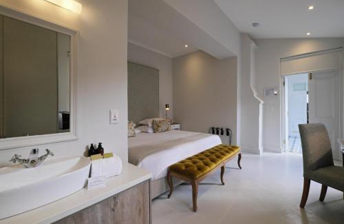 Franschhoek Hotel | Chapter House Boutique Hotel by The Living Journey Collection