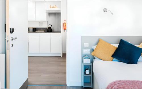 Lewisham Apartment | Chapter Lewisham Student Only, Cozy Budget Stay with Shared washroom
