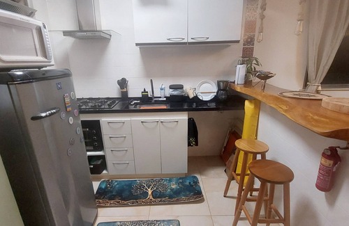 Zona Sul Apartment | Charming loft apartment, open plan kitchen, up to 4 people, 2 minutes from the beach.
