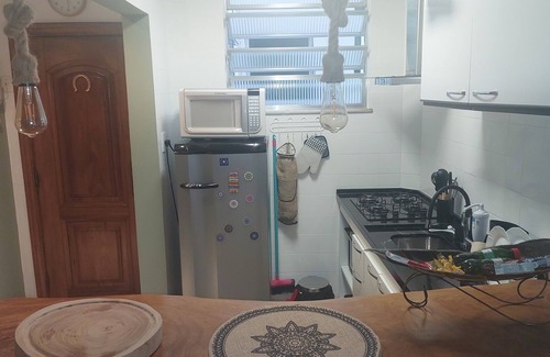 Zona Sul Apartment | Charming loft apartment, open plan kitchen, up to 4 people, 2 minutes from the beach.