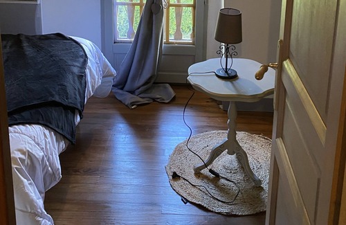 Tourville-sur-Pont-Audemer Ski Chalet | Charming chalet in the countryside 30 minutes from Honfleur