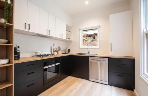 South Melbourne House | Character and Charm on Emerald Hill