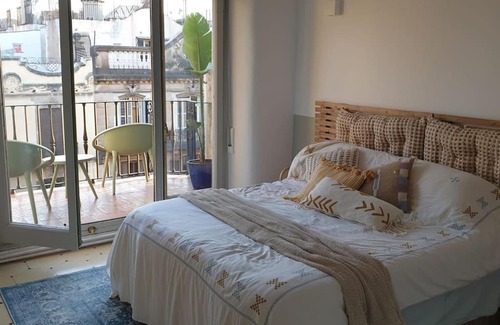 el Fort Pienc Apartment | Character central flat in Barcelona