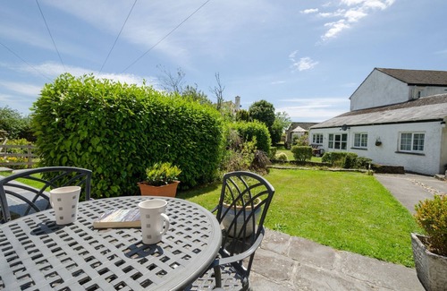 Looe House | Character cottage close to the beach