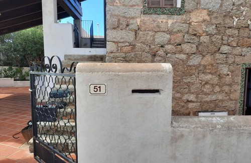 Pianotolli-Caldarello House | Character house with large terraces. Close to beaches.