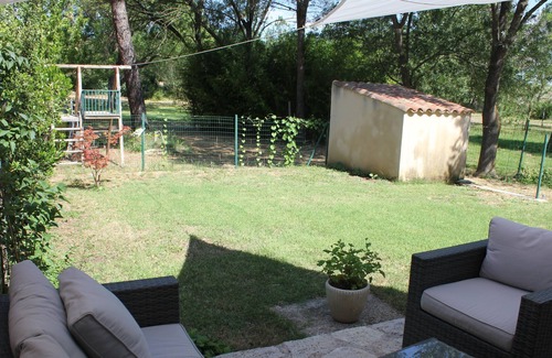 Servian House | Character house in a farmhouse with landscaped above ground pool