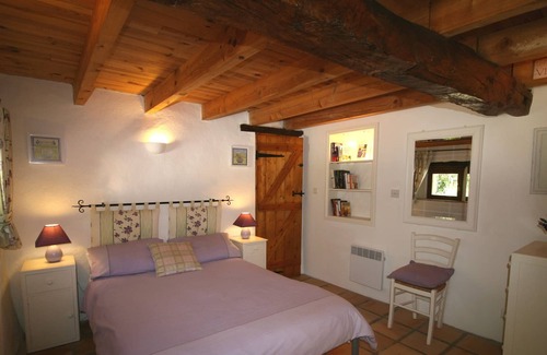 Juignac House | Character house-sleeps 6 - large pool - uninterrupted views